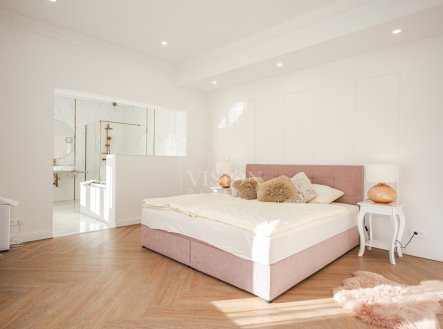 Prodej hotel, 597 m²