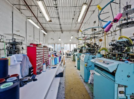 Prodej výrobní prostory, 450 m²