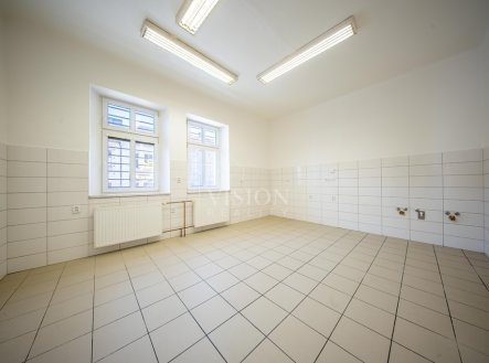 Pronájem kanceláře, 86 m²