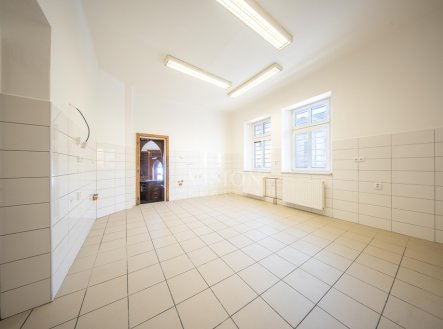 Pronájem kanceláře, 86 m²