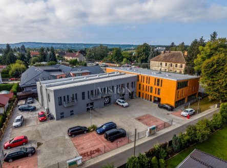 Pronájem kanceláře, 130 m²