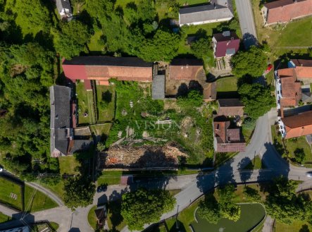 Prodej pozemku pro bydlení, 2 350 m²