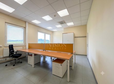 Pronájem kanceláře, 32 m²