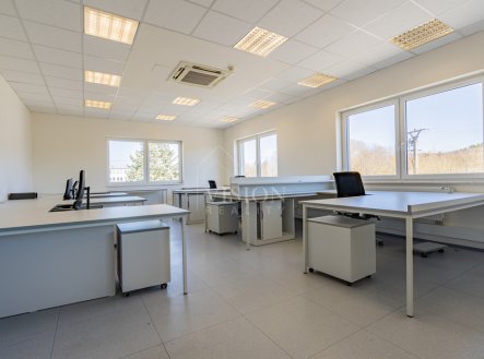 Pronájem kanceláře, 118 m²