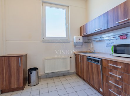 Pronájem kanceláře, 118 m²