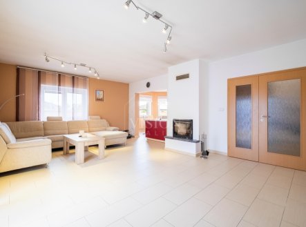 Prodej domu/vily, 242 m²