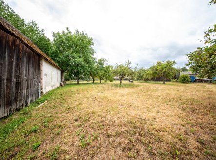 Prodej pozemku pro bydlení, 1 570 m²