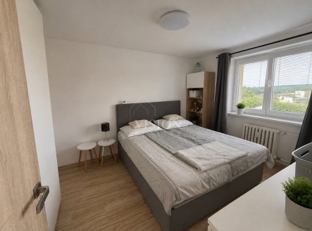 Pronájem bytu, 2+1, 58 m²