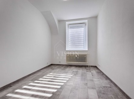 Pronájem bytu, 3+kk, 67 m²