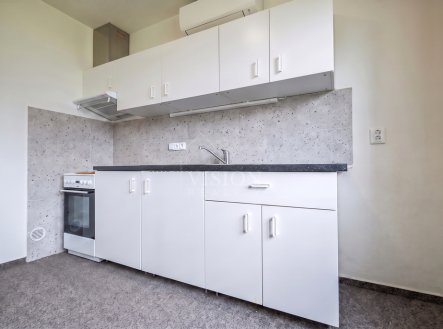 Prodej bytu, 1+kk, 32 m²