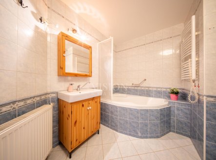 Pronájem bytu, 3+kk, 90 m²