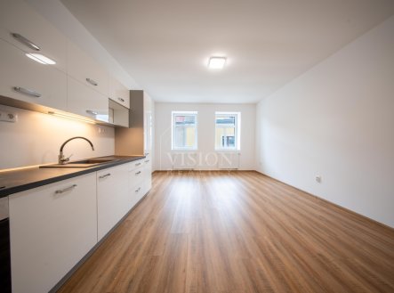 Pronájem bytu, 2+kk, 43 m²