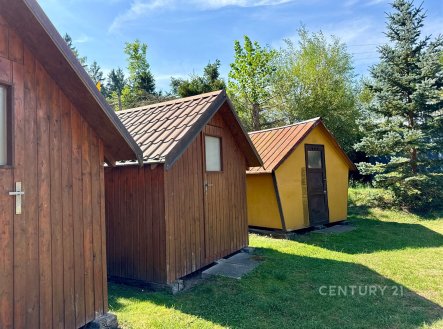 Prodej komerčního objektu, průmyslový areál, 3 660 m²