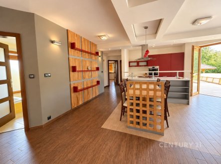 Prodej domu/vily, 258 m²