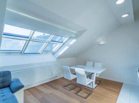 Pronájem bytu, 2+kk, 73 m²