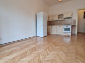 Pronájem bytu, 1+kk, 29 m²