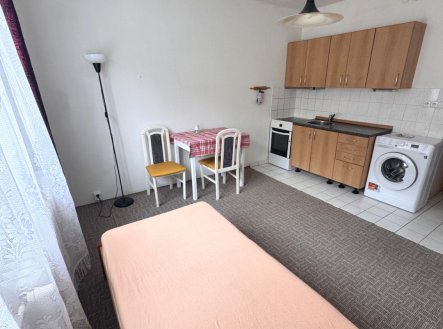 Pronájem bytu, 1+kk, 25 m²