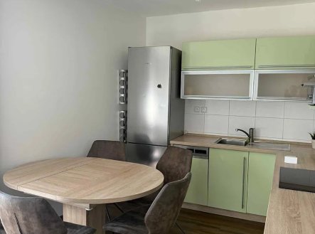 Pronájem bytu, 3+kk, 70 m²