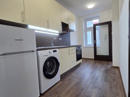 Pronájem bytu, 1+1, 39 m²