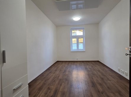 Pronájem bytu, 1+1, 39 m²