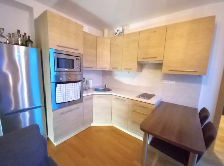 Pronájem bytu, 2+kk, 42 m²