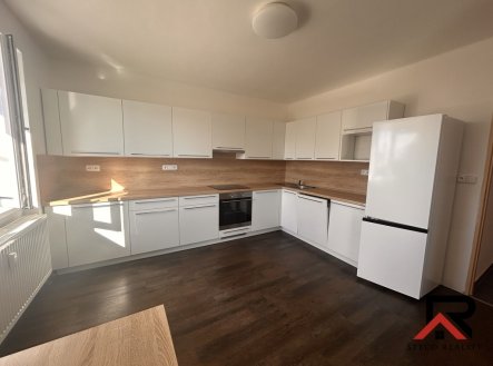 Pronájem bytu, 3+1, 81 m²