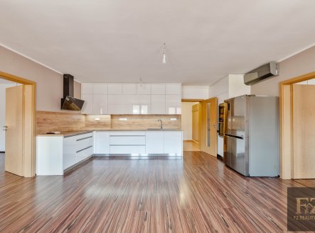Prodej bytu, 3+kk, 80 m²