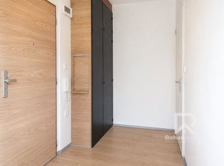 Pronájem bytu, 1+kk, 30 m²