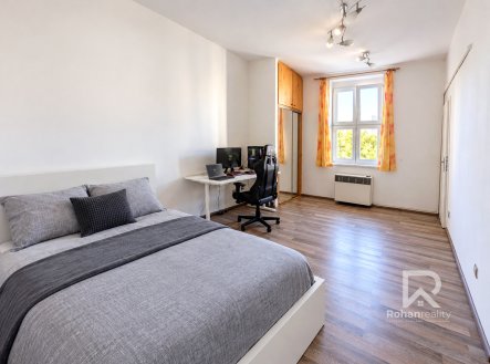 Pronájem bytu, 1+kk, 30 m²