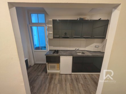 Pronájem bytu, 1+kk, 30 m²