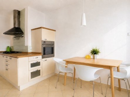 Pronájem bytu, 3+1, 95 m²