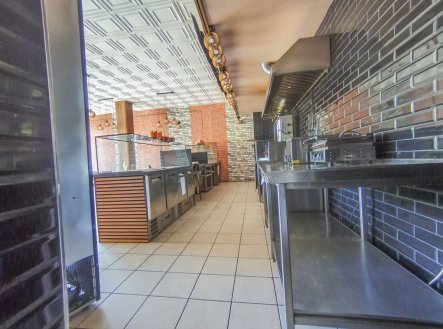Pronájem obchodní prostory, 127 m²
