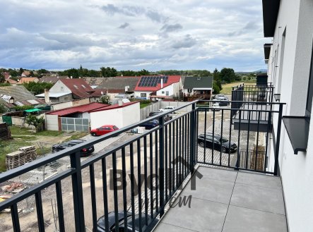 Pronájem bytu, 2+kk, 47 m²