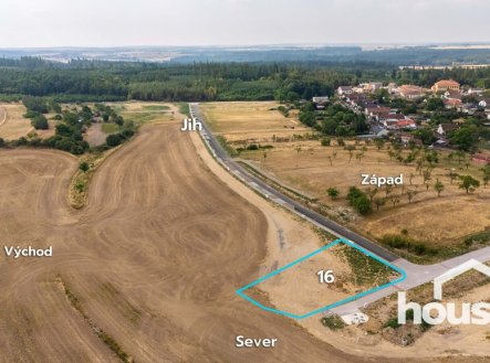 Prodej pozemku pro bydlení, 943 m²