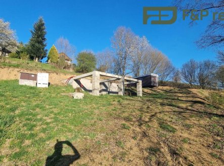 Prodej pozemku pro bydlení, 2 390 m²