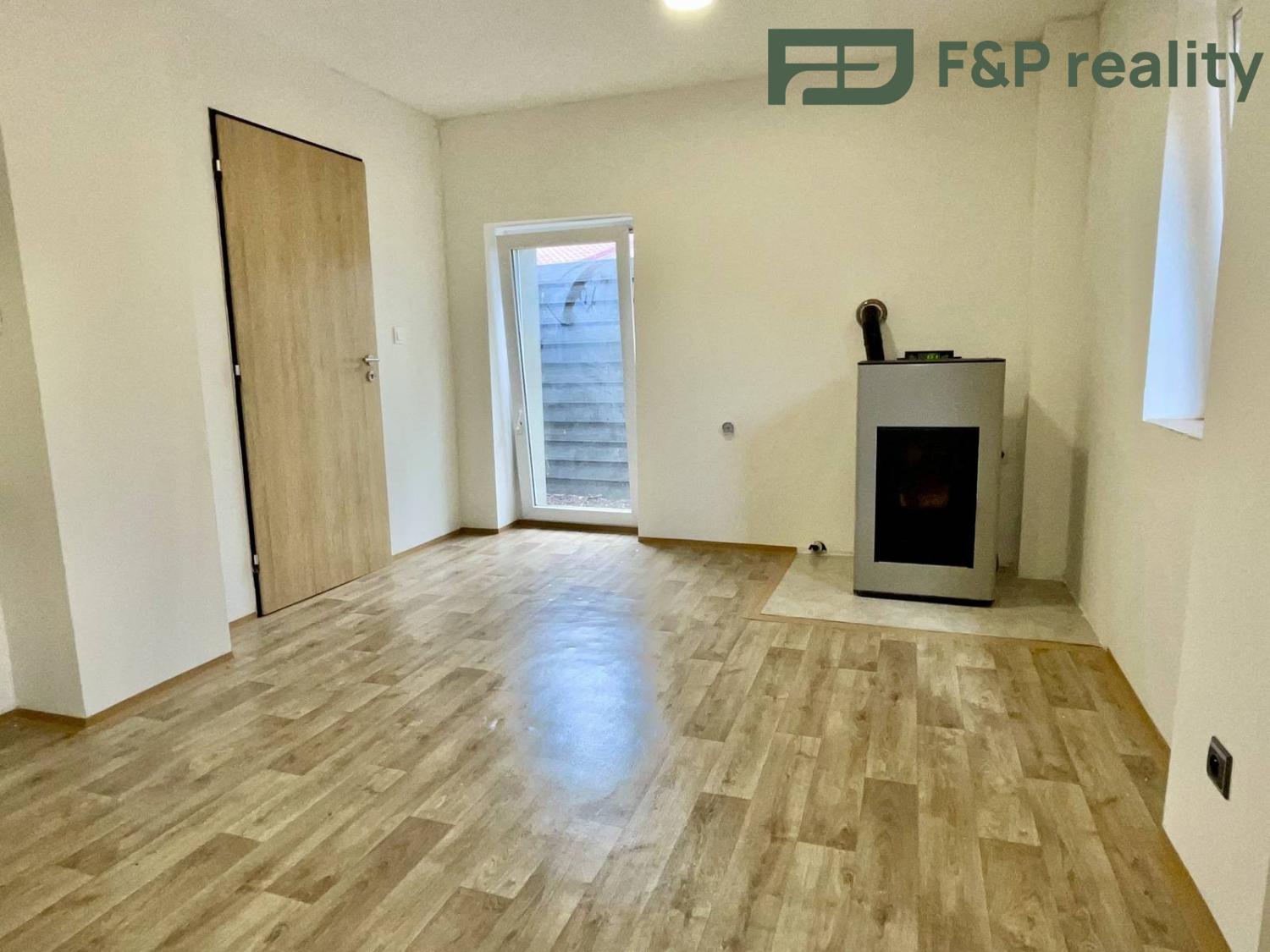 Pronájem byt 1 + 1, 50㎡|Středočeský kraj, Kolín, Bělušice, 35, 28002