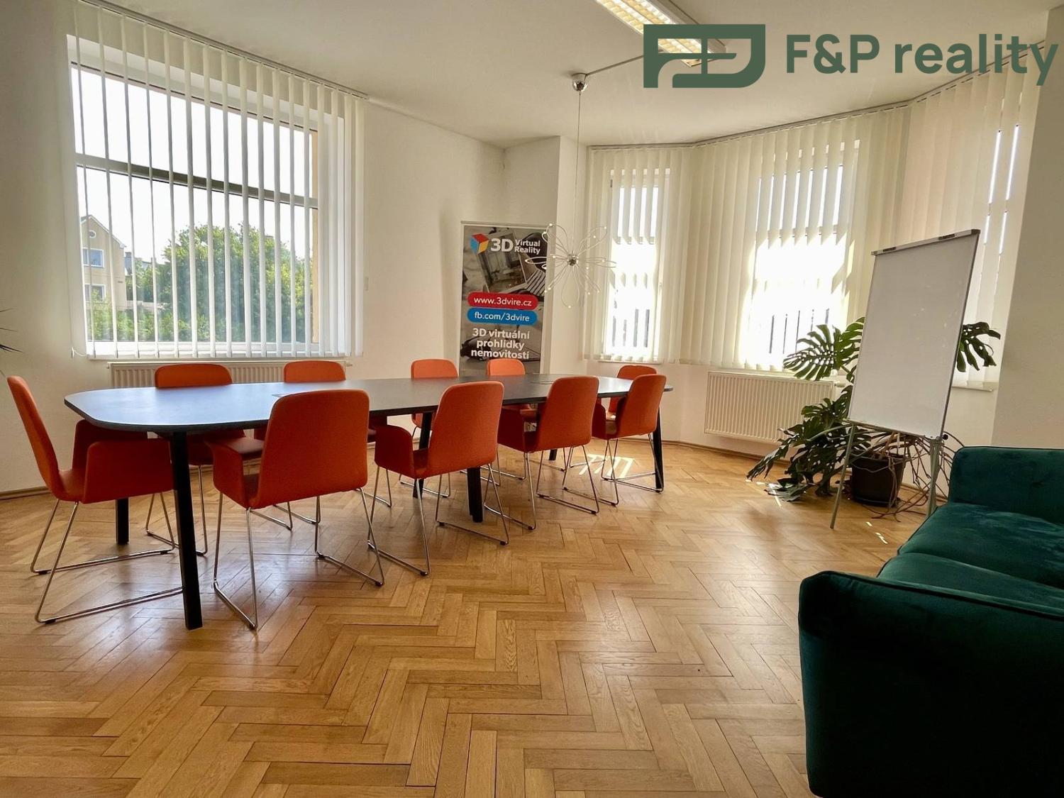 Pronájem komerční Obchodní prostory, 121㎡|Středočeský kraj, Kolín, Kolín II, Pražská 302, 28002