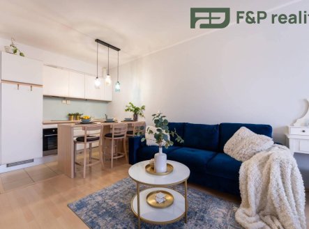 Pronájem bytu, 1+kk, 37 m²