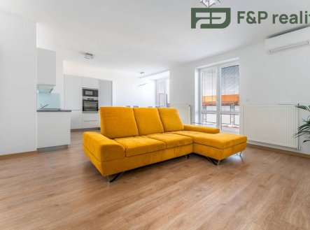 Pronájem bytu, 4+kk, 96 m²