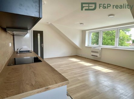 Pronájem bytu, 2+kk, 50 m²