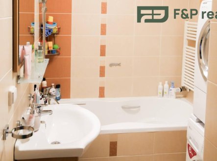Pronájem bytu, 3+kk, 78 m²