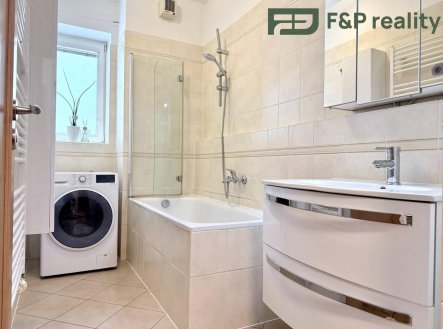 Prodej bytu, 3+kk, 63 m²