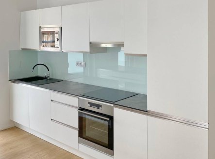 Pronájem bytu, 3+kk, 81 m²