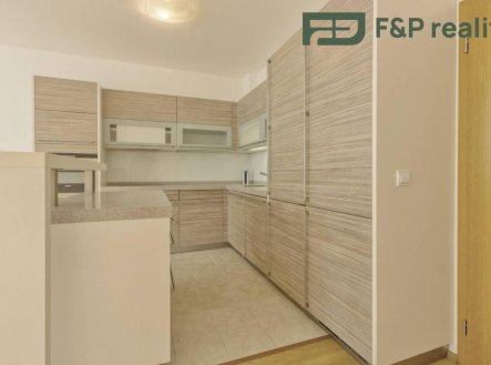 Pronájem bytu, 3+kk, 80 m²
