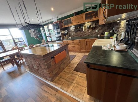 Prodej domu/vily, 573 m²