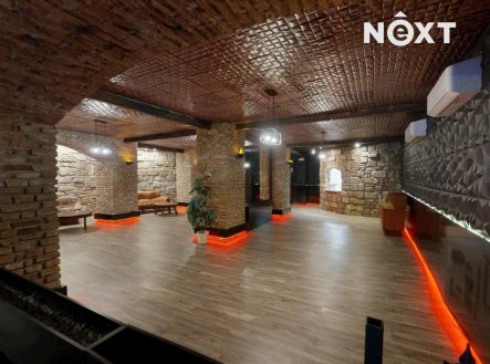 Prodej komerčního objektu, obchodní centrum, 563 m²
