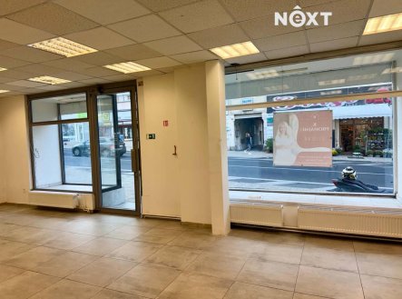 Pronájem komerčního objektu, obchodní centrum, 170 m²