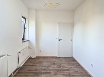 Pronájem bytu, 3+kk, 70 m²