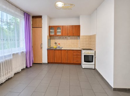 Pronájem bytu, 2+1, 56 m²