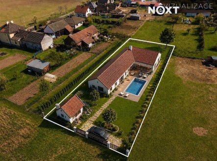 Prodej pozemku pro bydlení, 1 328 m² obrázek